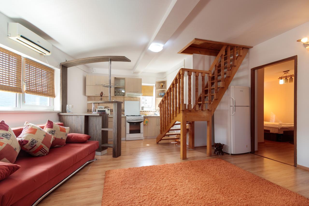 Hotel Casa Arbo à Călimăneşti Extérieur photo